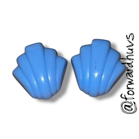 Bundle Sale 3 for $15 | Light Blue Ridged Fan Stud Earrings - Picture 6 of 8